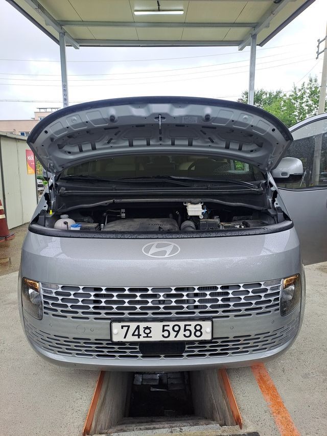 Hyundai Staria 2025 — inspection photo 1