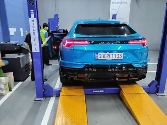 Lamborghini Urus 2024 — inspection photo 2