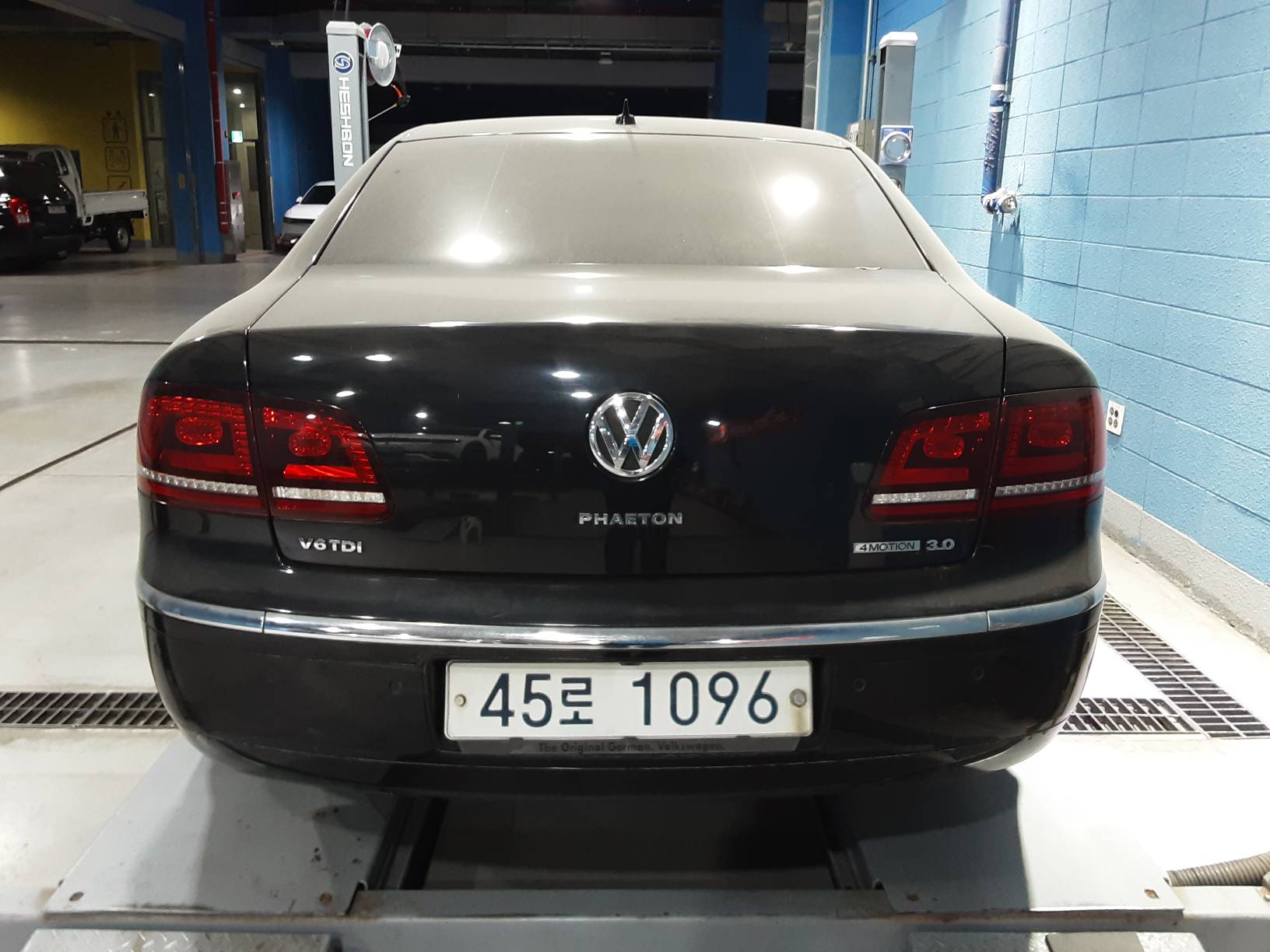 Volkswagen Phaeton 2013 — inspection photo 2