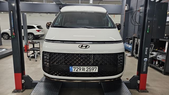 Hyundai Staria 2023 — inspection photo 1