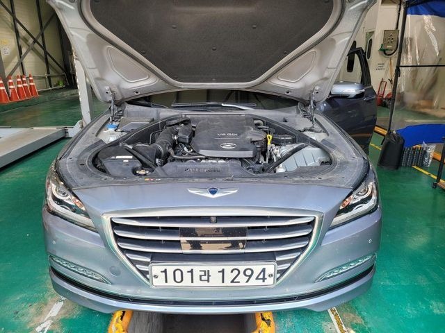 Hyundai Genesis 2016 — inspection photo 1