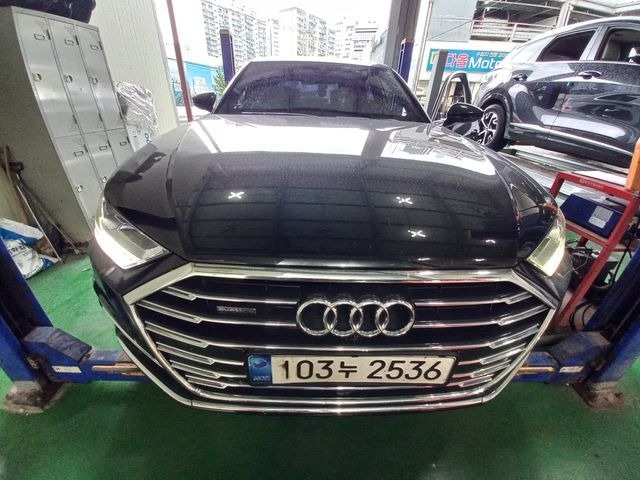 Audi A8 2021 — inspection photo 1