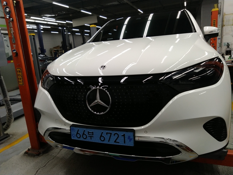 Mercedes-Benz EQE 2023 — inspection photo 1