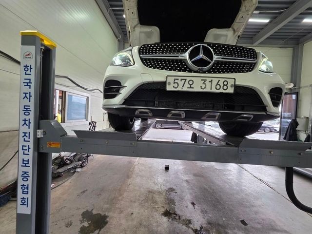 Mercedes-Benz GLC-Class 2017 — inspection photo 1