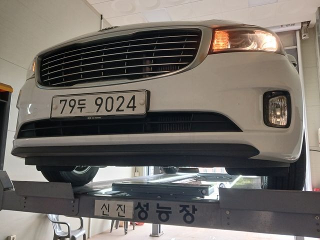 Kia Canival 2017 — inspection photo 1