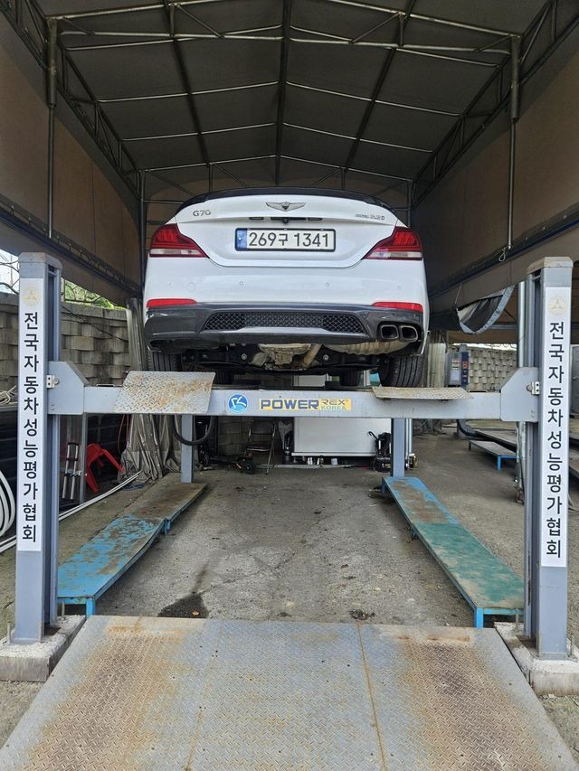 Genesis G70 2019 — inspection photo 2