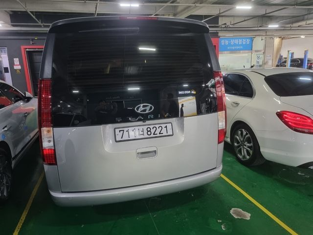 Hyundai Staria 2023 — inspection photo 2