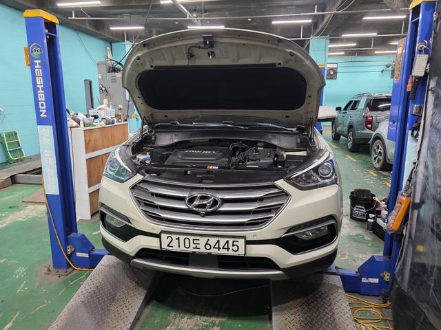 Hyundai Santafe 2016 — inspection photo 1
