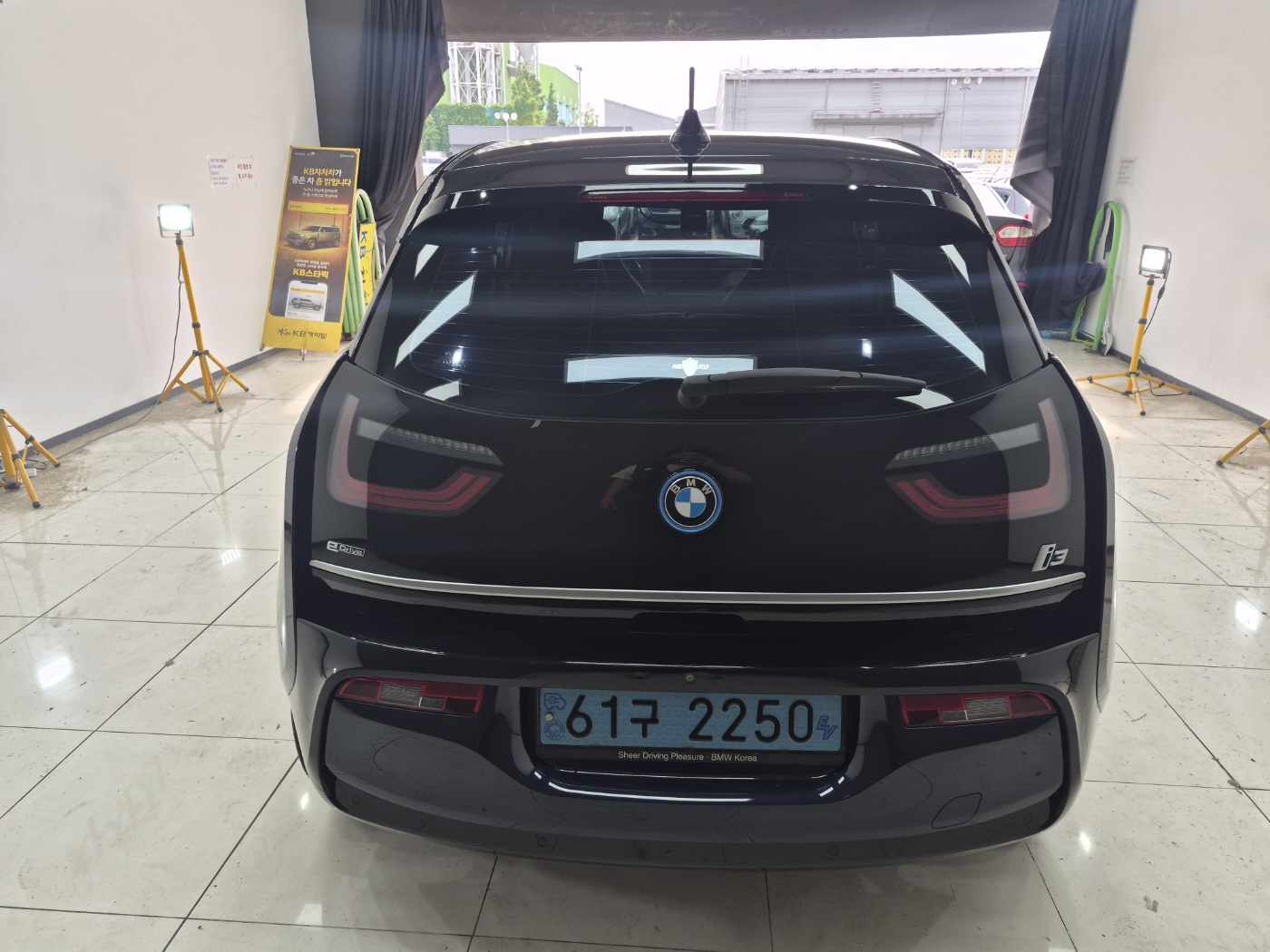 BMW i3 2018 — inspection photo 2