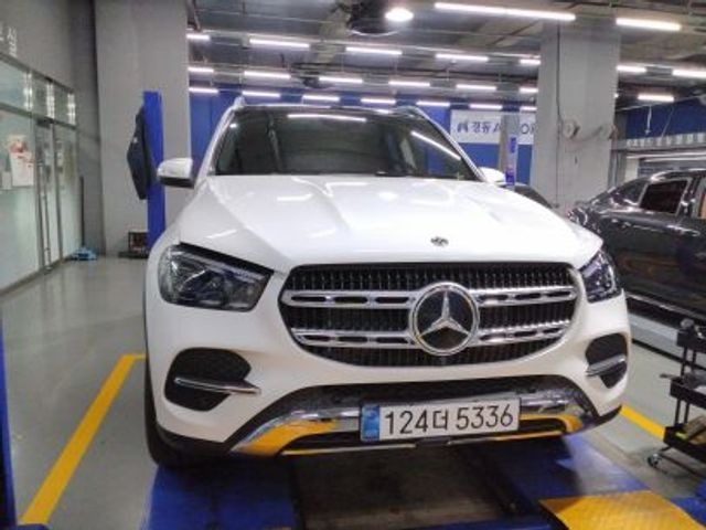 Mercedes-Benz GLE-Class 2025 — inspection photo 1
