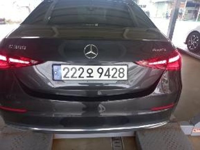 Mercedes-Benz C-Class 2023 — inspection photo 2