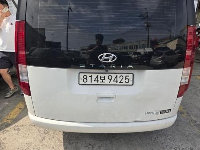 Hyundai Staria 2023 — inspection photo 2