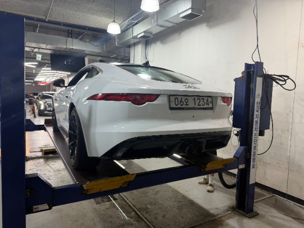 Jaguar F-TYPE 2015 — inspection photo 2