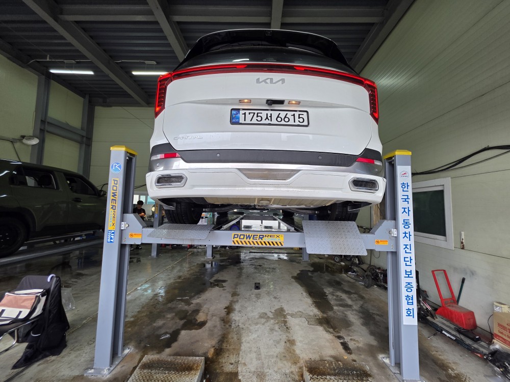 Kia Canival 2025 — inspection photo 2