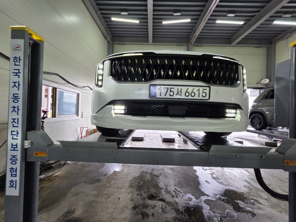 Kia Canival 2025 — inspection photo 1