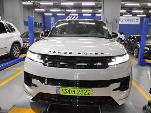 Land Rover Range Rover Sport 2026 — inspection photo 1