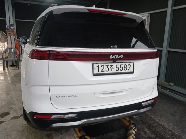 Kia Canival 2023 — inspection photo 2