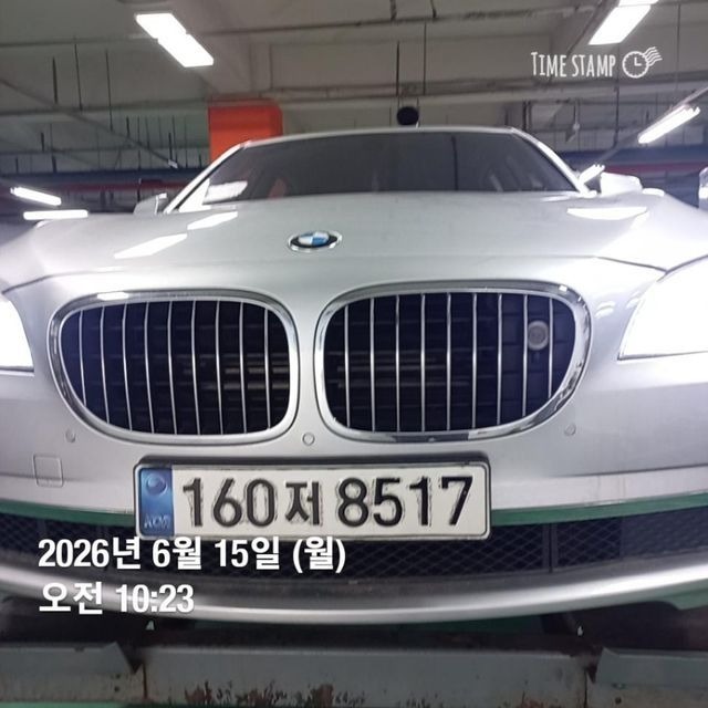 BMW 7-Series 2010 — inspection photo 1