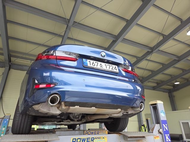 BMW 3-Series 2021 — inspection photo 2