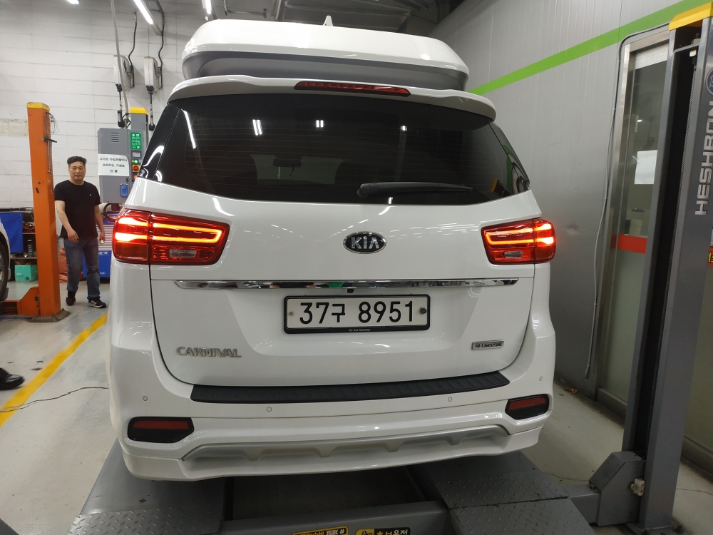 Kia Canival 2019 — inspection photo 2