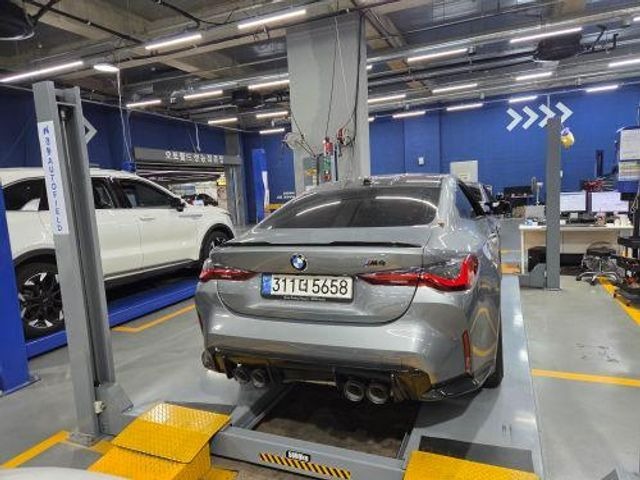 BMW M4 2024 — inspection photo 2