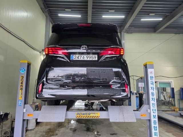 Toyota Alphard 2025 — inspection photo 2