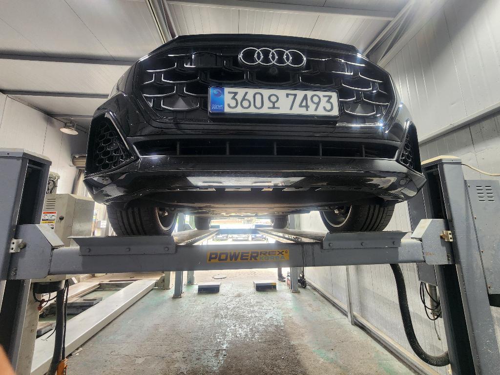 Audi Q8 2026 — inspection photo 1