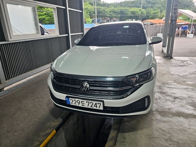 Volkswagen Jetta 2023 — inspection photo 1