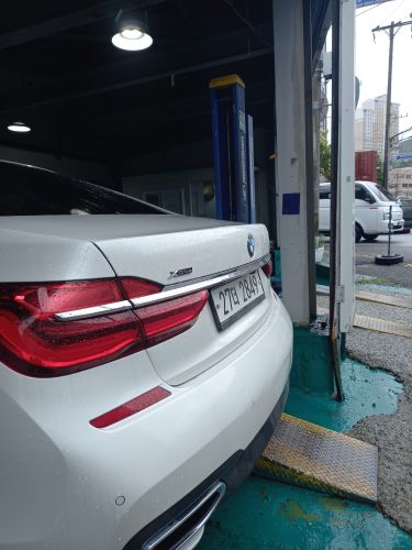 BMW 7-Series 2017 — inspection photo 2