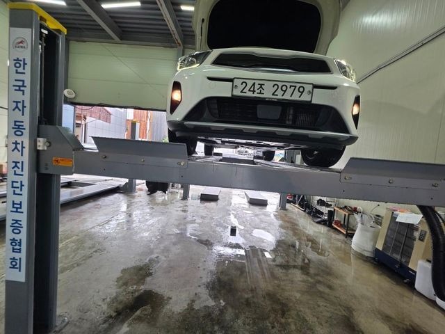Kia Stonic 2019 — inspection photo 1