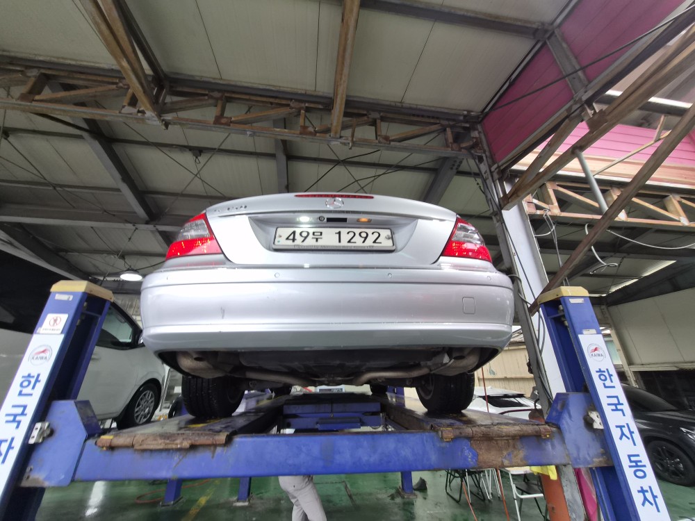 Mercedes-Benz E-Class 2007 — inspection photo 2