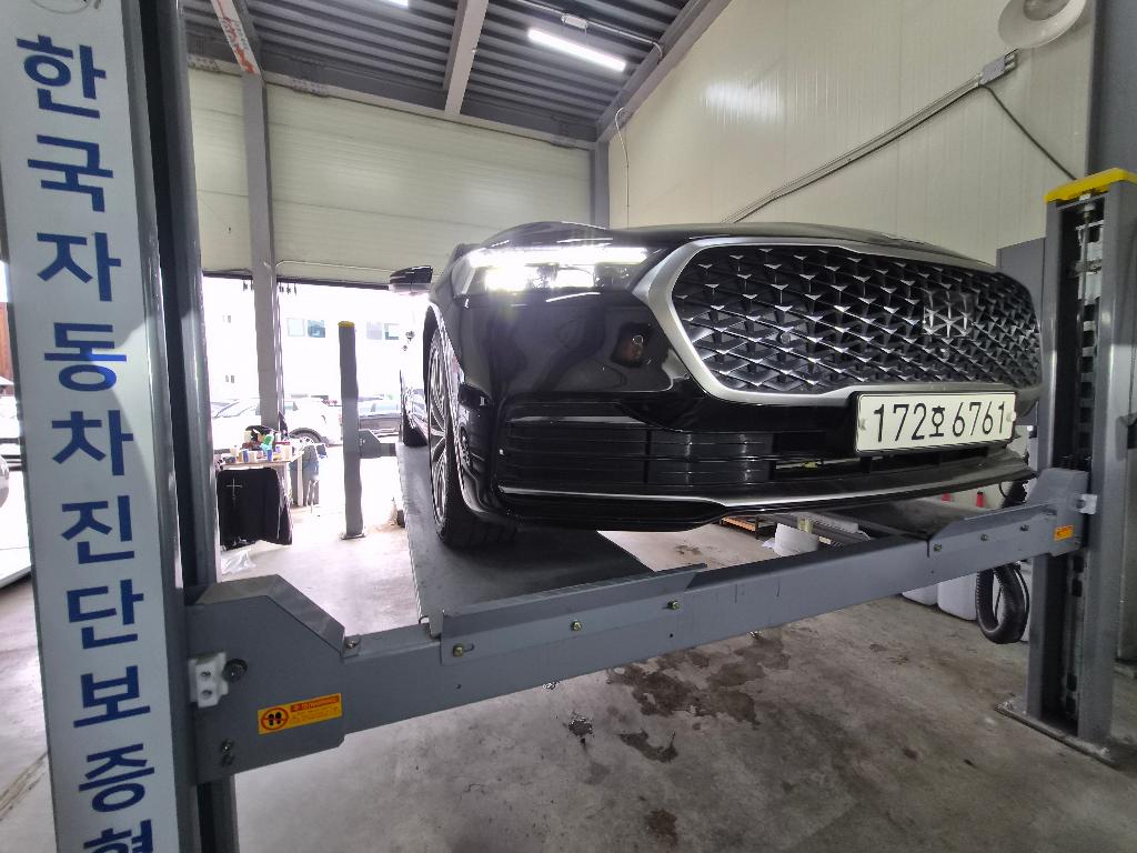 Kia K9 2023 — inspection photo 1