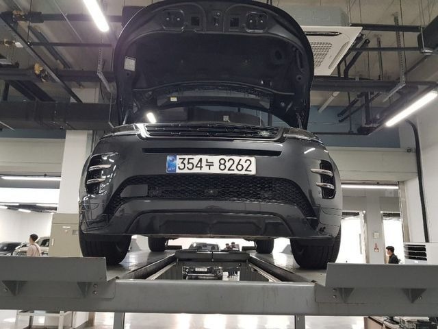 Land Rover Range Rover Evoque 2025 — inspection photo 1