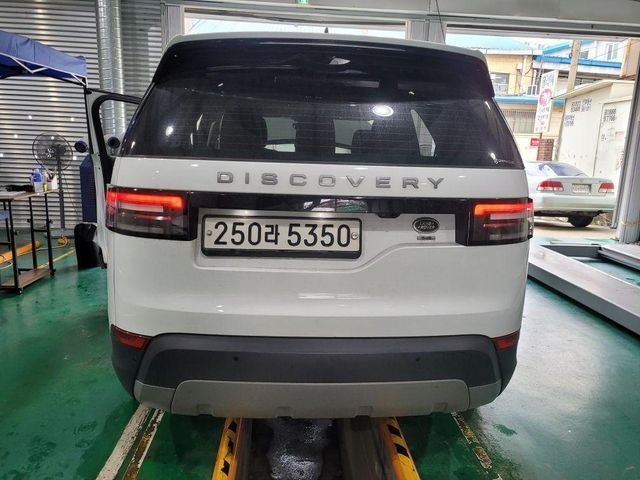Land Rover Discovery 2019 — inspection photo 2