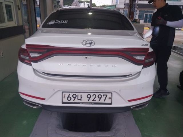 Hyundai Grandeur 2018 — inspection photo 2