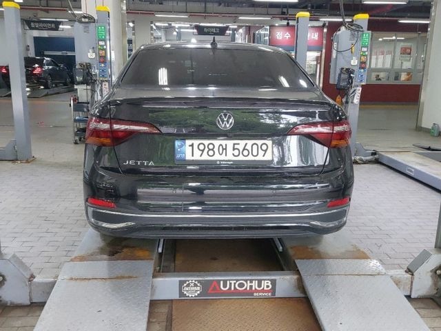 Volkswagen Jetta 2023 — inspection photo 2