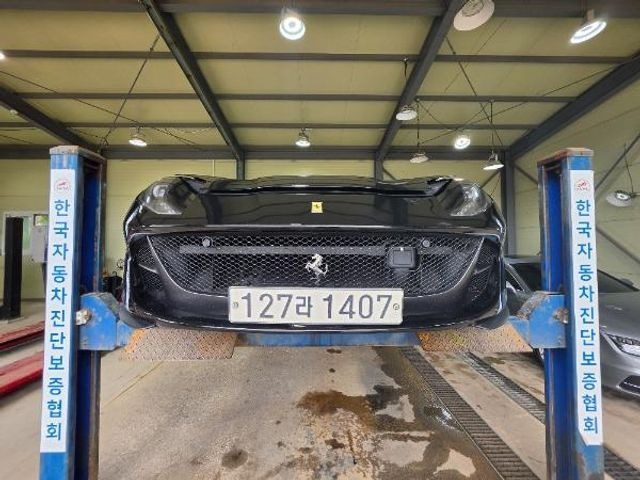 Ferrari 812 2020 — inspection photo 1