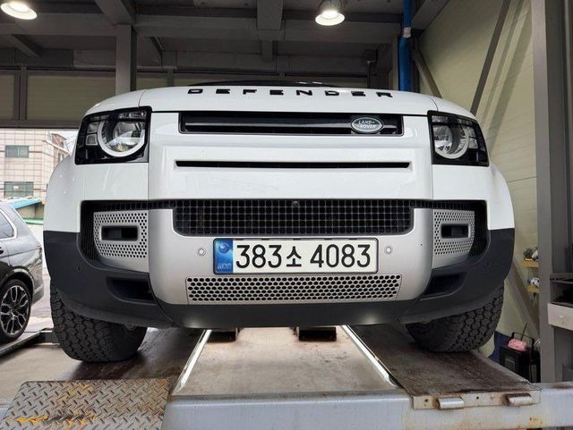 Land Rover Defender 2022 — inspection photo 1
