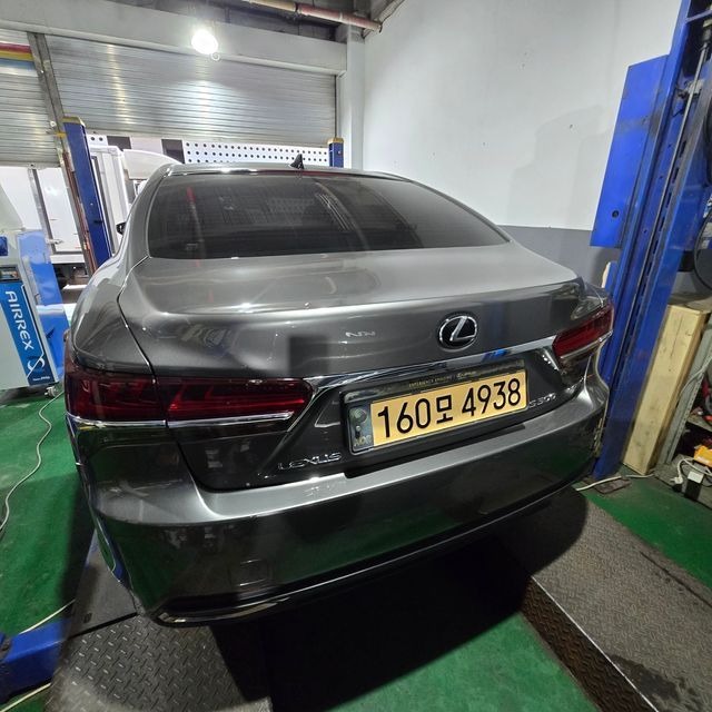 Lexus LS 2019 — inspection photo 2