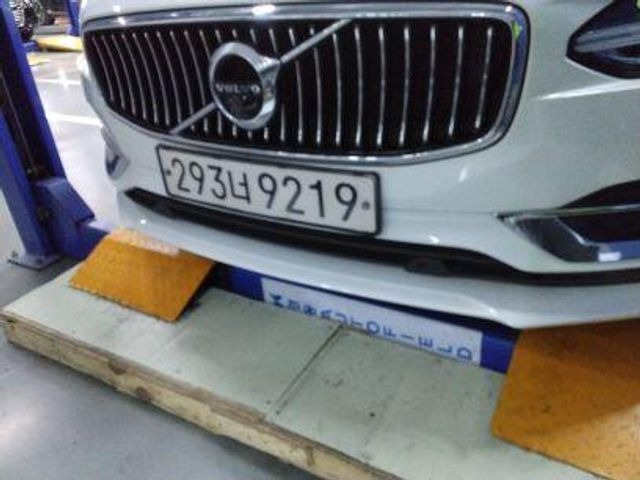 Volvo S90 2019 — inspection photo 1