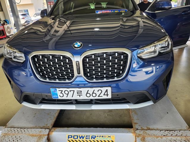 BMW X4 2025 — inspection photo 1