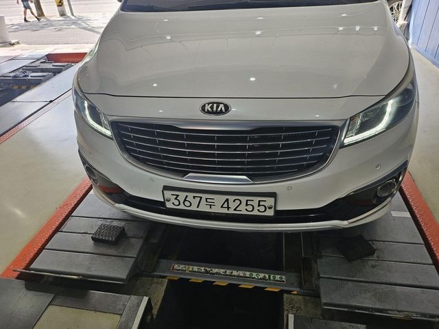 Kia Canival 2018 — inspection photo 1