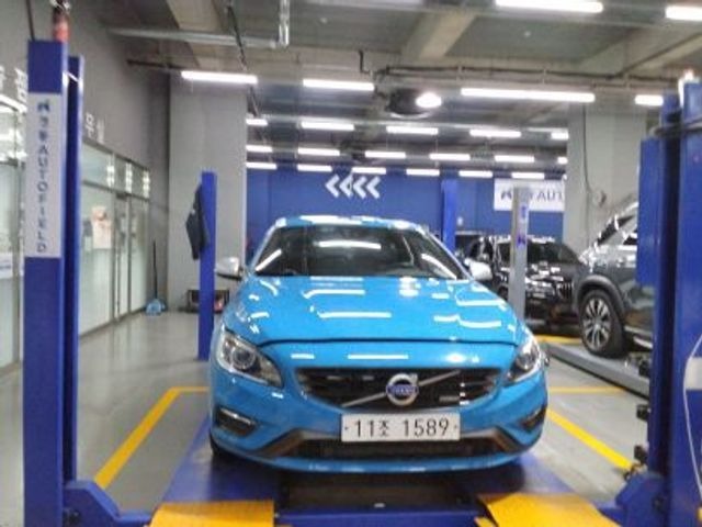Volvo S60 2015 — inspection photo 1