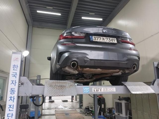 BMW 3-Series 2022 — inspection photo 2