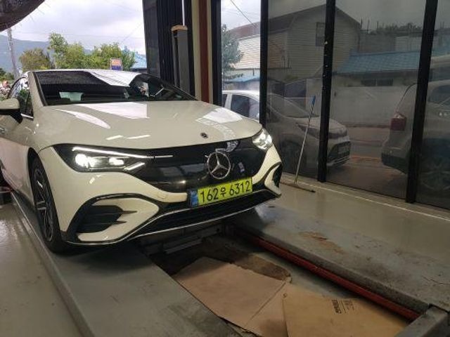 Mercedes-Benz EQE 2024 — inspection photo 1