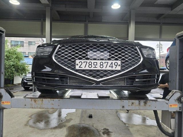 Genesis G90 2019 — inspection photo 1