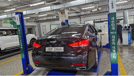 Hyundai Genesis 2016 — inspection photo 2