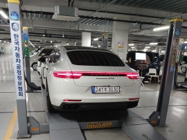 Porsche Panamera 2018 — inspection photo 2