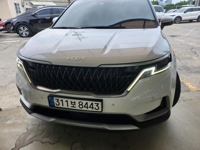 Kia Canival 2023 — inspection photo 1
