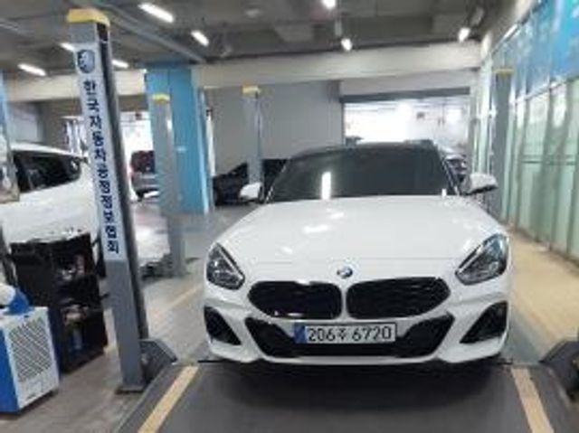 BMW Z4 2024 — inspection photo 1